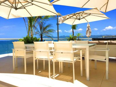 Outdoor Dining table Ocean Front Corner Penthouse in Peninsula Nuevo Vallarta