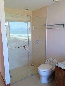 Regadera baño penthouse en venta Condominio Península en Nuevo Vallarta Nayarit
