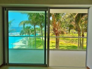 Ventanas terraza penthouse en venta Condominio Península en Nuevo Vallarta Nayarit